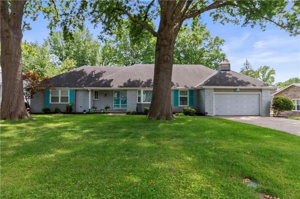 407 NW O'brien Road, Lees Summit, MO 64063 - #1