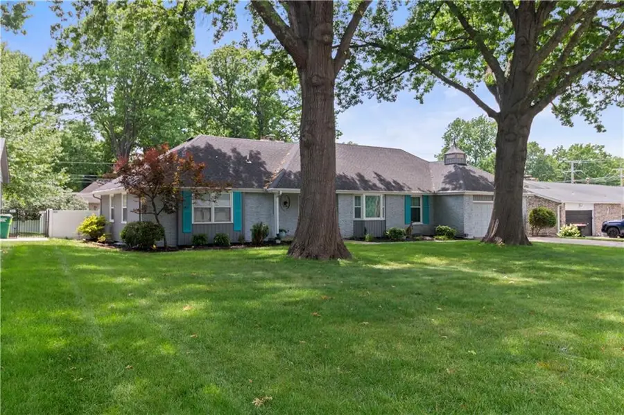 407 NW O'brien Road, Lees Summit, MO 64063 - #2