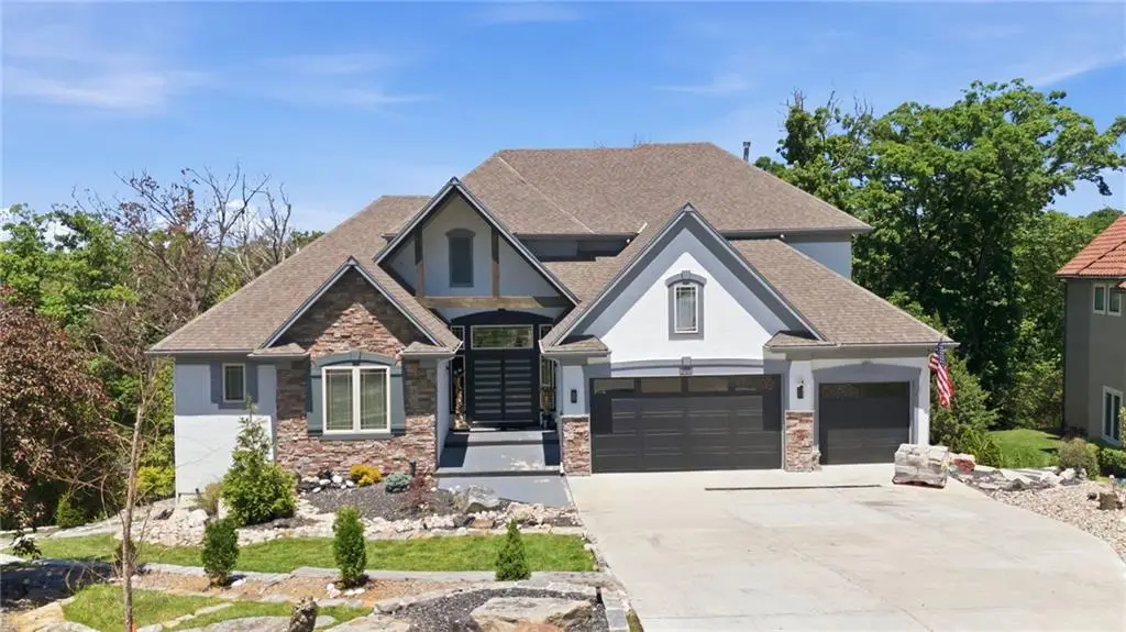 341 NW Thoreau Circle, Lees Summit, MO 64081 - #1