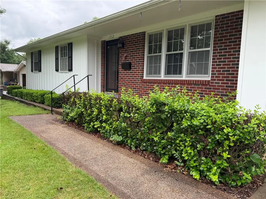 1712 S Holbrook Street, Fort Scott, KS 66701 - #2
