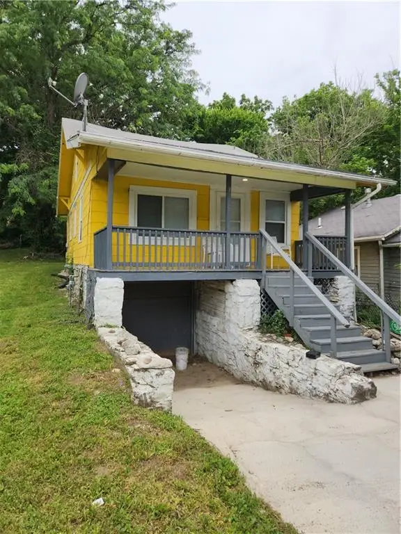 3908 Jackson Avenue, Kansas City, MO 64130