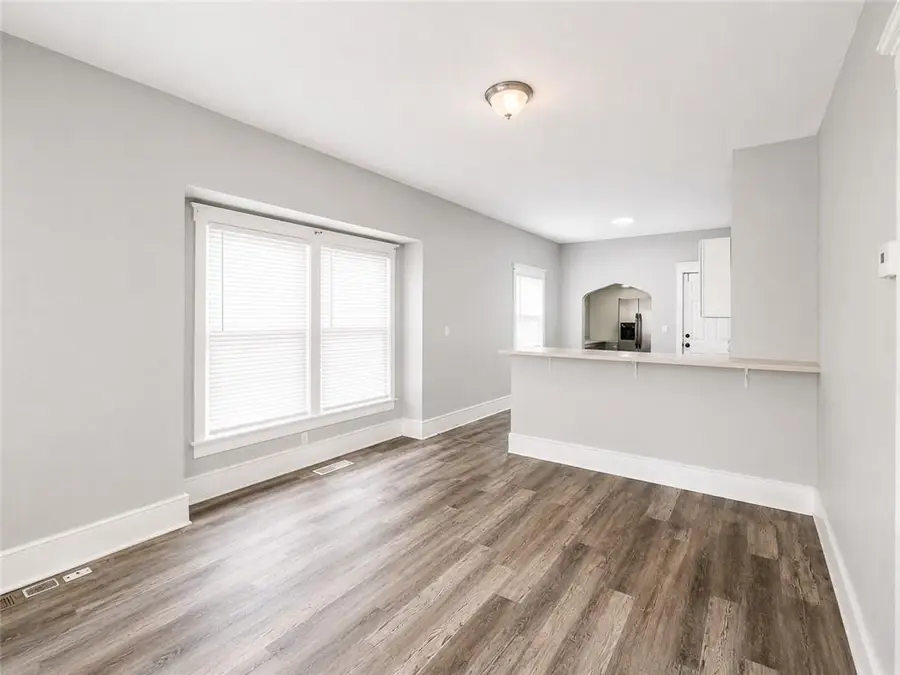 4546 S Benton Avenue, Kansas City, MO 64130 - #3