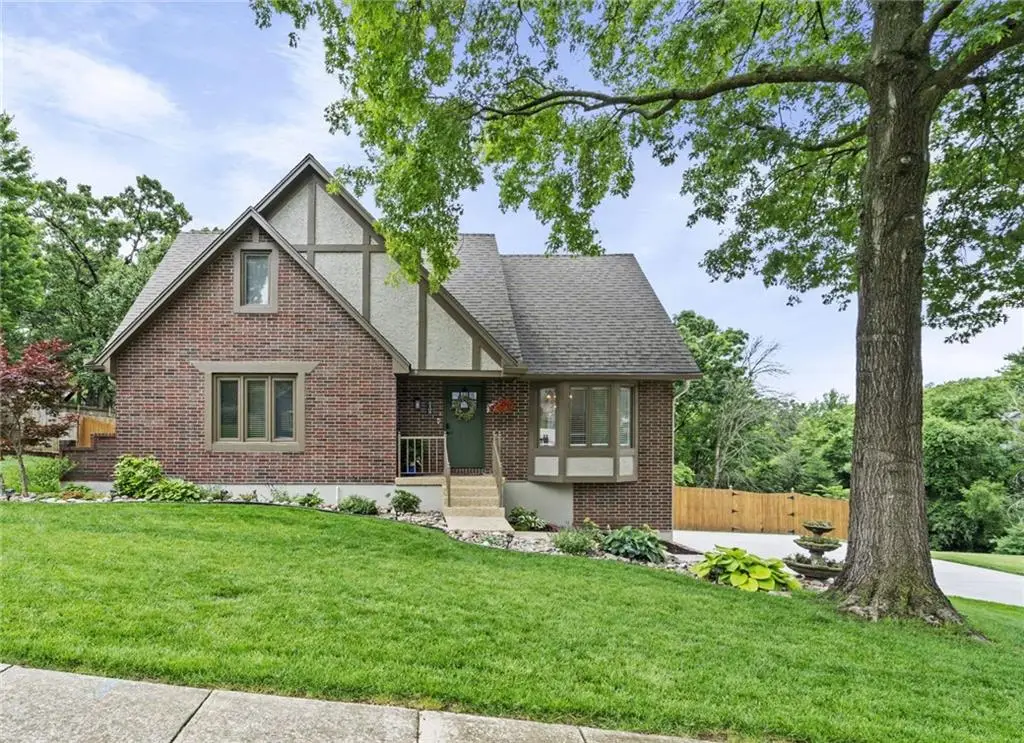 2108 SW Brookshire Drive, Blue Springs, MO 64015 - #1