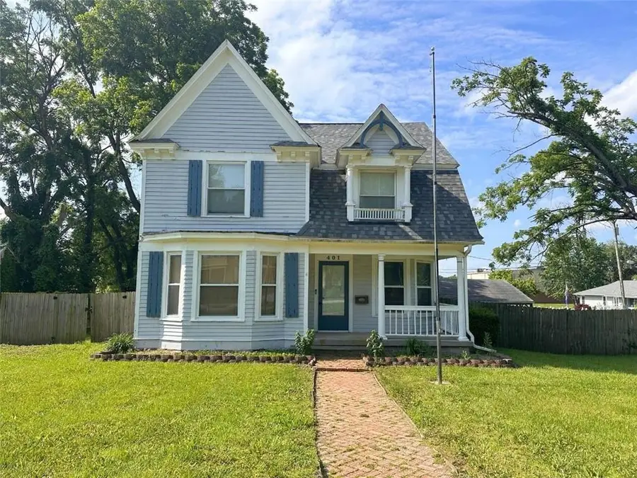 401 E Mcpherson Street, Knob Noster, MO 65336 - #2
