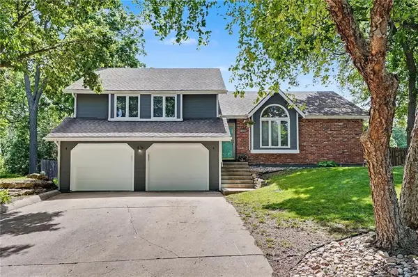 3605 Riverview Road, Lawrence, KS 66049