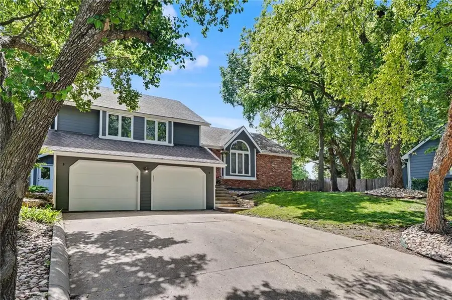 3605 Riverview Road, Lawrence, KS 66049 - #3