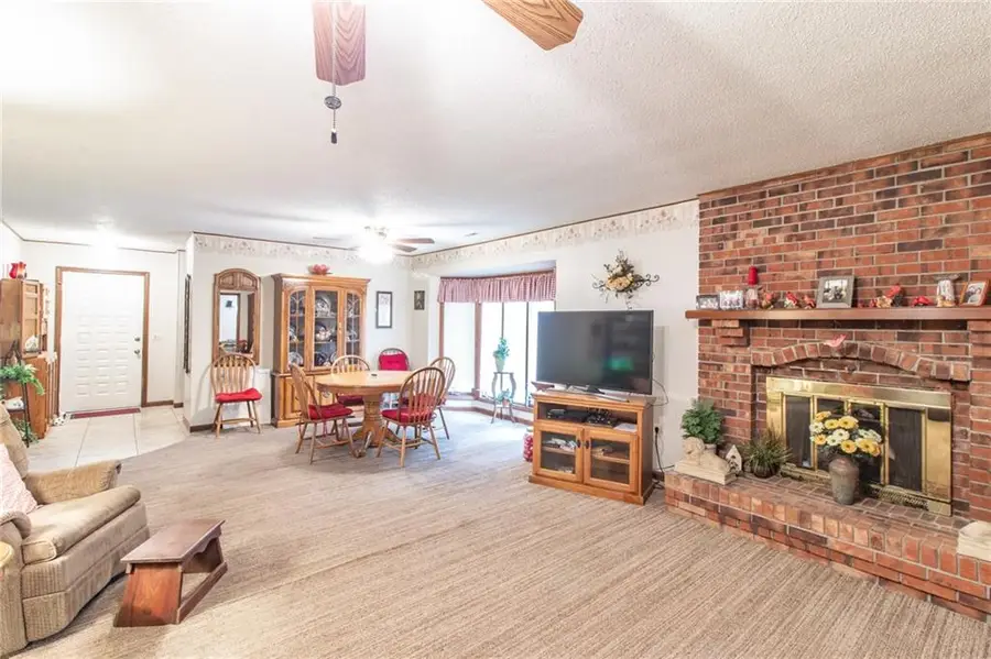 403 W Chestnut Street, Holden, MO 64040 - #3