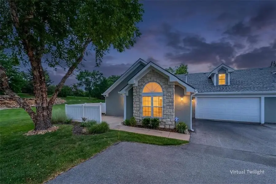 7213 Meadow View Street, Shawnee, KS 66227 - #3
