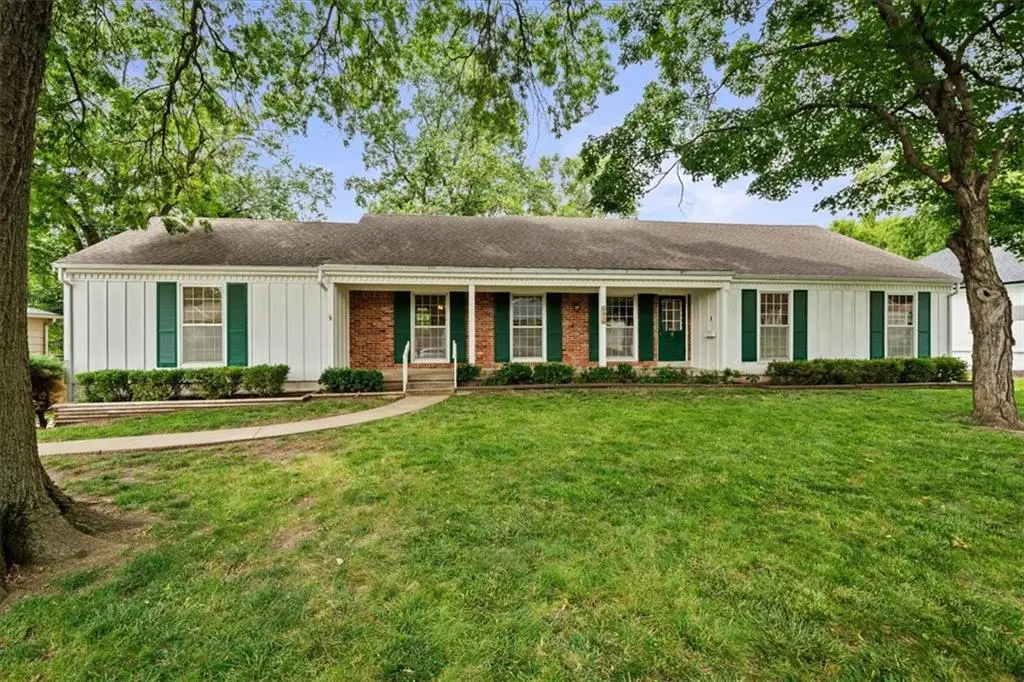 9516 Buena Vista Street, Overland Park, KS 66207 - #1