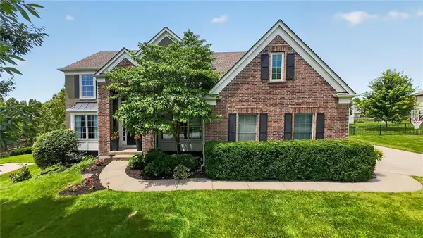 14600 Chadwick Street, Leawood, KS 66224