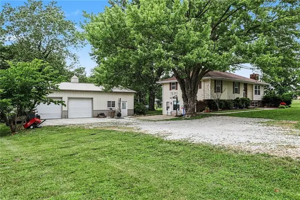 14308 Raymond Road, Kearney, MO 64060