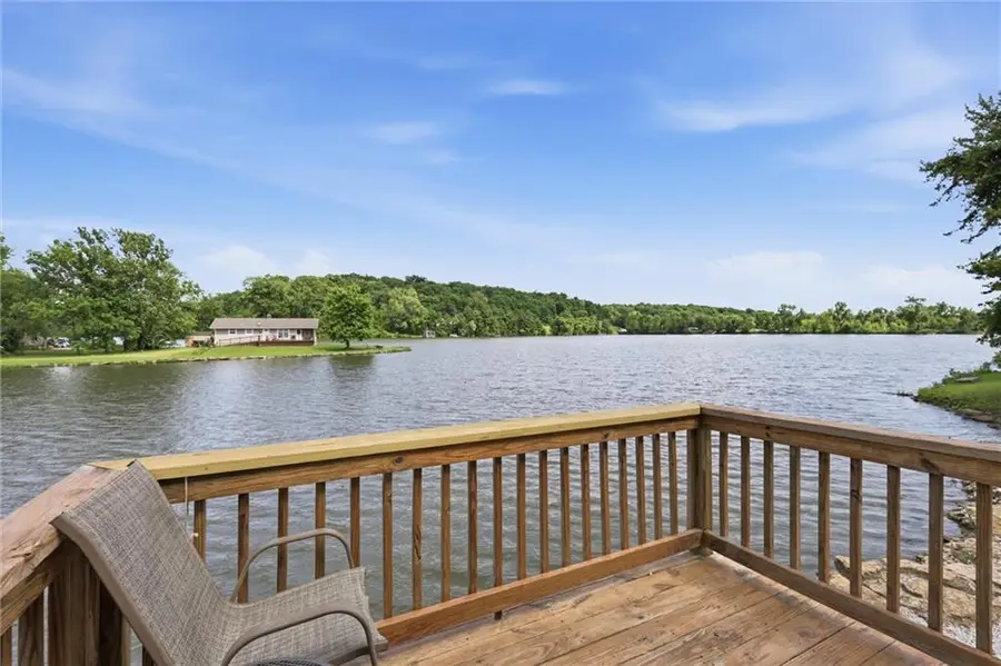 25619 S Lake Annette Road, Freeman, MO 64746 - #2