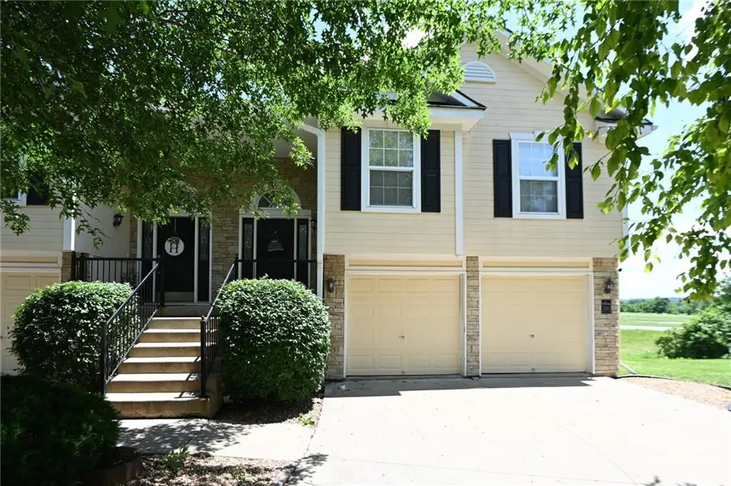 1215 NW Ashley Lane, Grain Valley, MO 64029 - #1