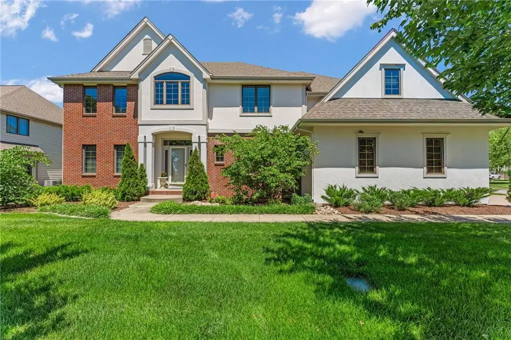 4728 Wimbledon Drive, Lawrence, KS 66044 - #1