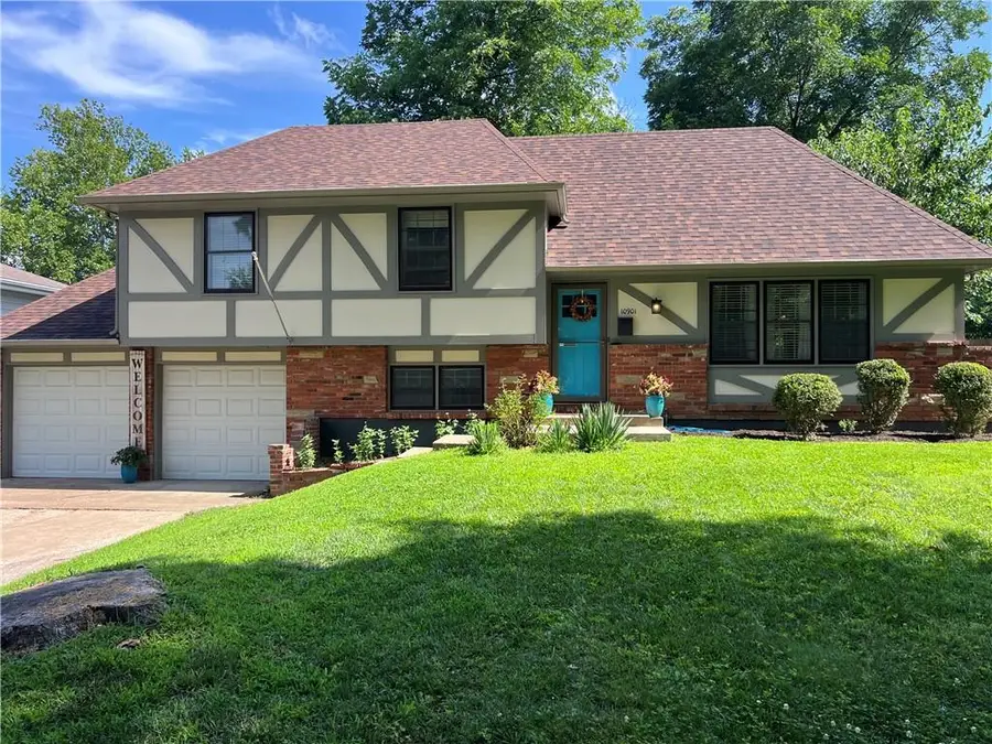 10901 W 91st Terrace, Overland Park, KS 66214 - #2