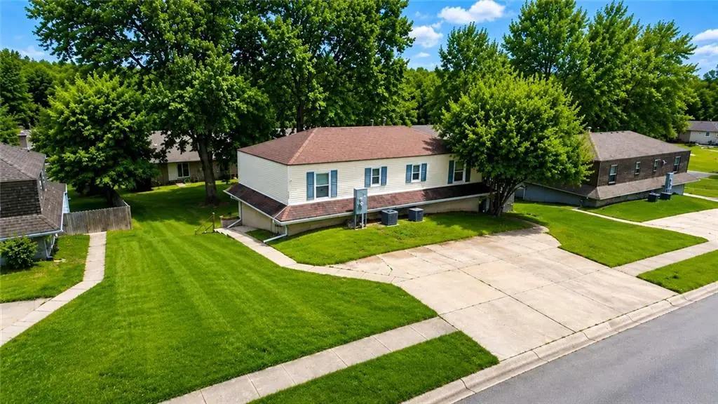 717 NE Ball Drive, Lees Summit, MO 64086 - #1