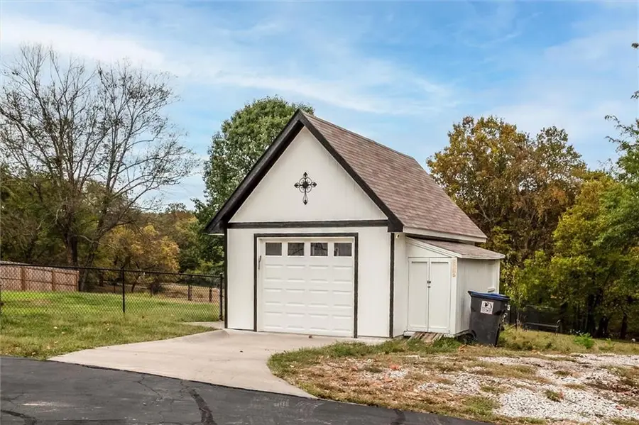 23210 Old Cyclone School Road, Lees Summit, MO 64064 - #3