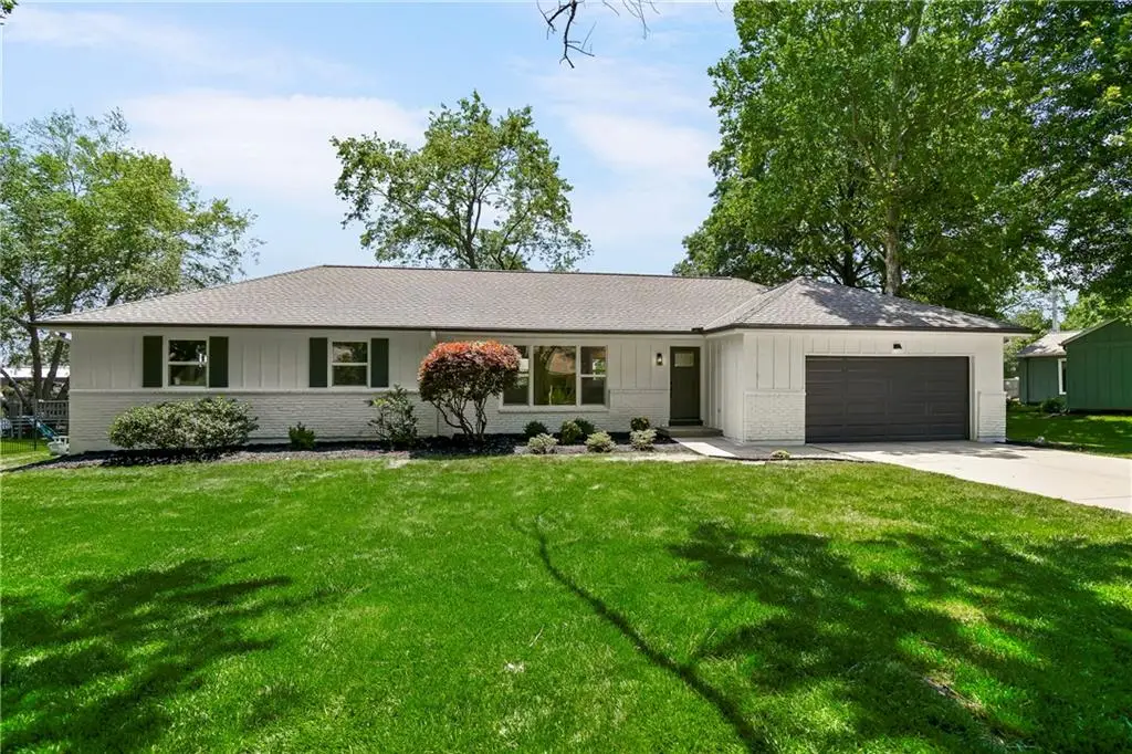 3515 W 93rd Street, Leawood, KS 66206 - #1