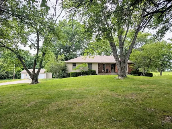 16816 Ragsdale Road, Kearney, MO 64060