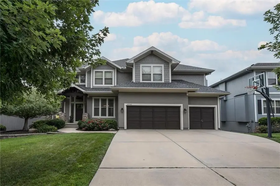 10941 S Barth Road, Olathe, KS 66061 - #2