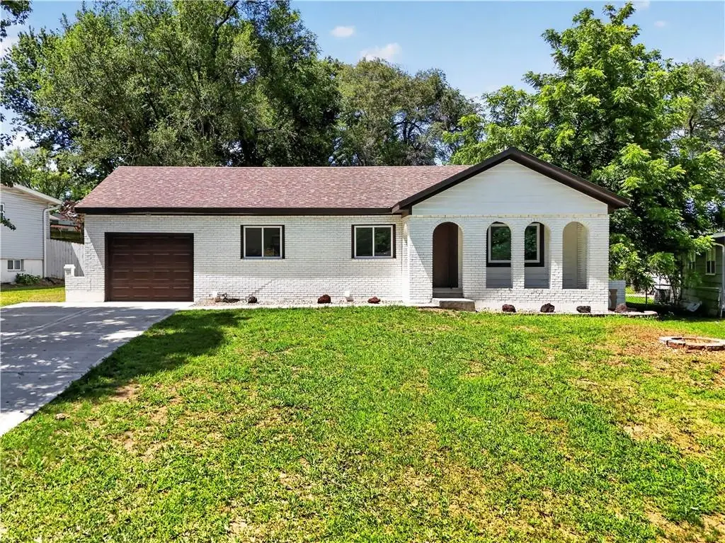 8206 Ohio Avenue, Kansas City, KS 66112 - #1