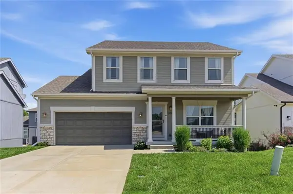 12617 Charlotte Street, Kansas City, MO 64146