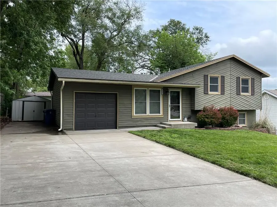 212 Jackson Avenue, Liberty, MO 64068 - #2