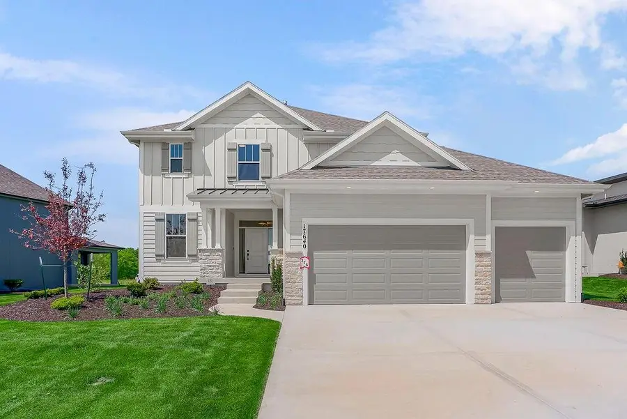 2305 W 176th Place, Overland Park, KS 66085 - #2