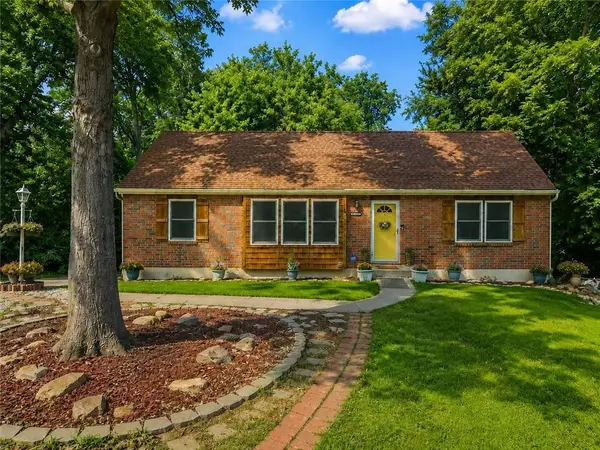 6607 NW Quail Run Drive, Kansas City, MO 64152