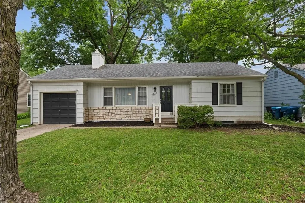 2816 W 75th Street, Prairie Village, KS 66208 - #1