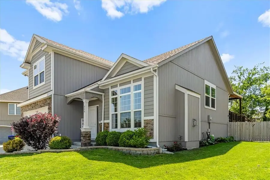 806 154th Circle, Basehor, KS 66007 - #3