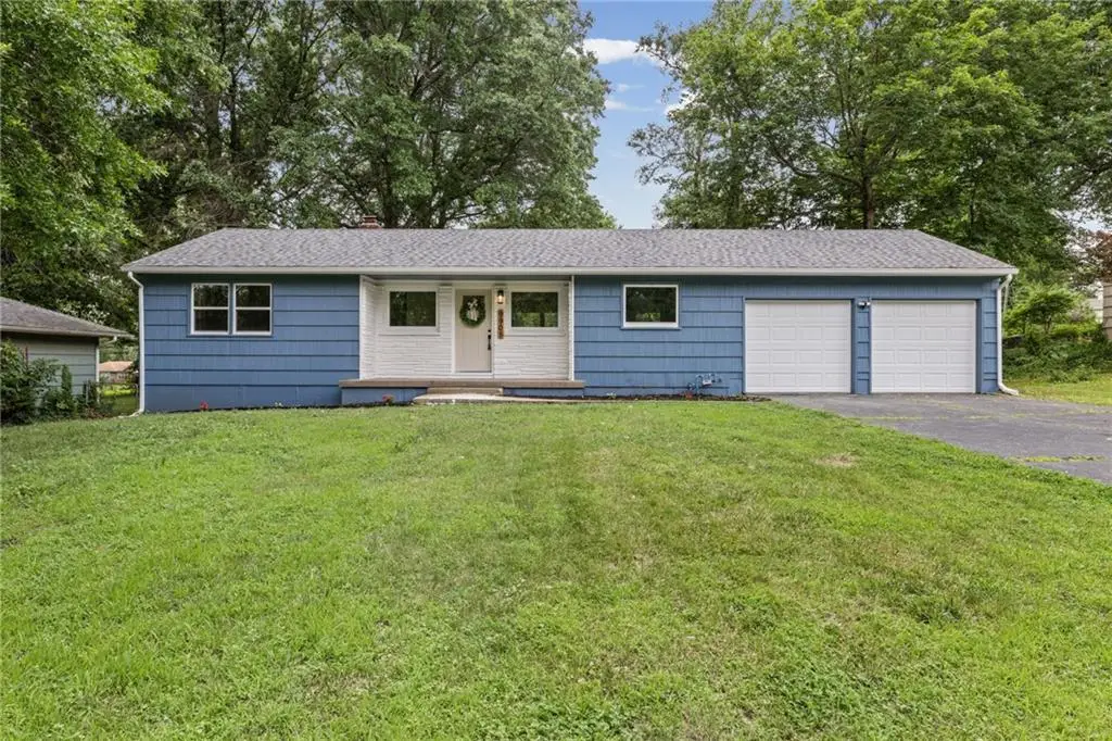 9905 E 71st Terrace, Raytown, MO 64133 - #1