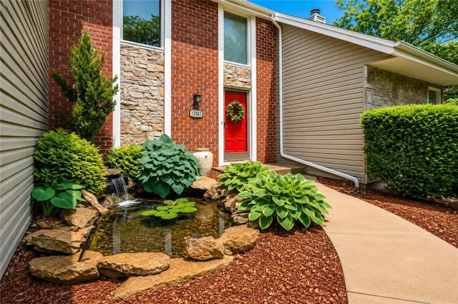12343 Pinehurst Drive, Kansas City, KS 66109 - #3