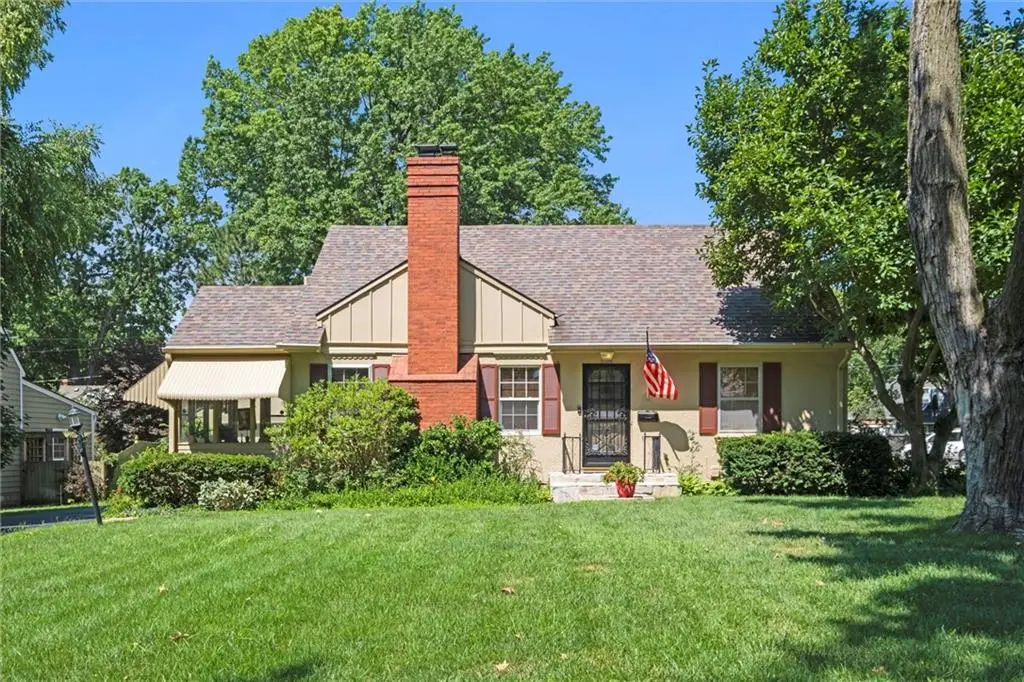 5324 Fairway Road, Fairway, KS 66205 - #1