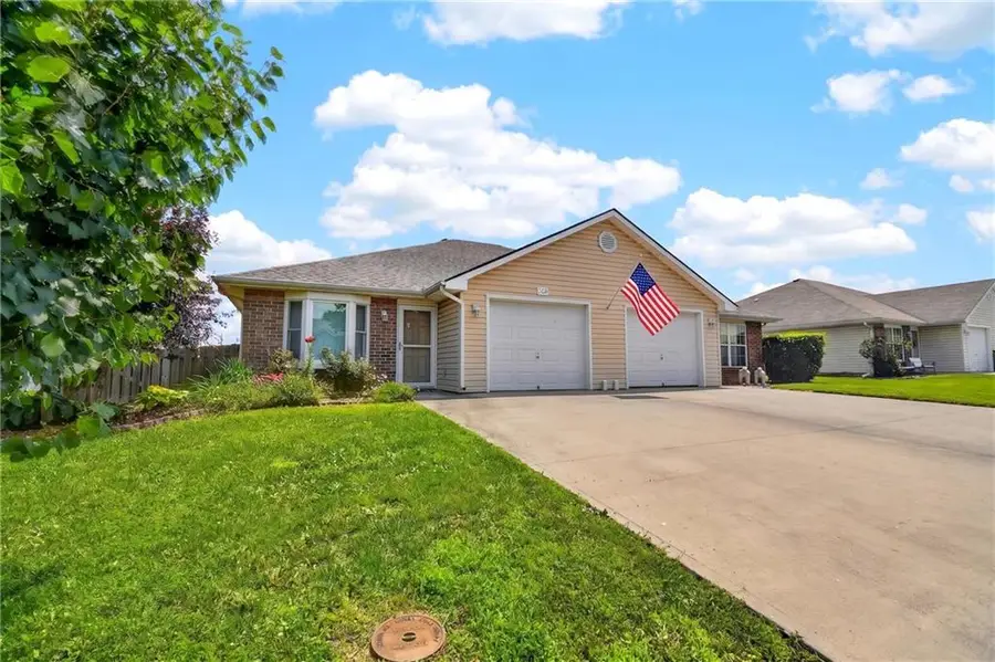 2228 Addie Drive, Pleasant Hill, MO 64080 - #2