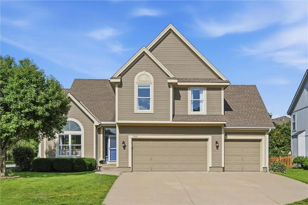 2401 SW Tracker Lane, Lees Summit, MO 64082 - #1