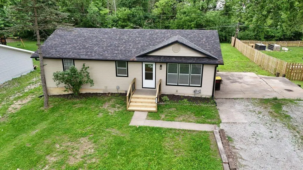 904 S 5th Street, Savannah, MO 64485 - #1