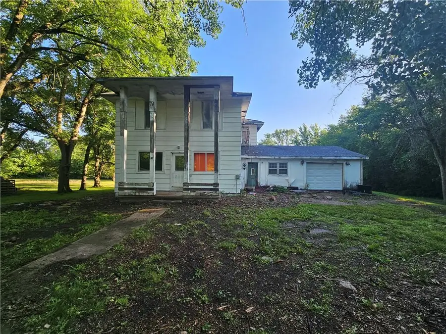 611 W Samuel Street, Hamilton, MO 64644 - #2