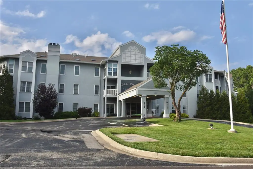 17800 E Bolger Road #101, Independence, MO 64055 - #1