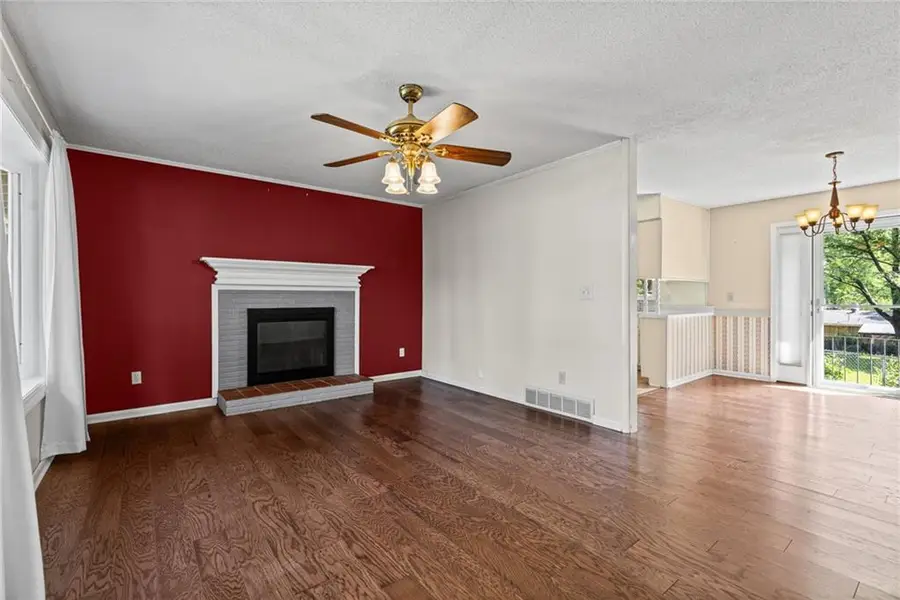 8422 W 68th Terrace, Overland Park, KS 66212 - #2