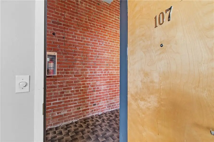 200 Main Street #107, Kansas City, MO 64105 - #2