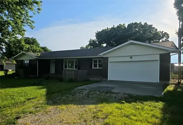 27429 N 59 Highway, Garnett, KS 66032