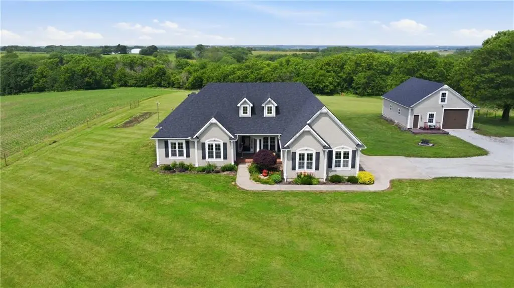 14251 Kk Highway, Braymer, MO 64624 - #1