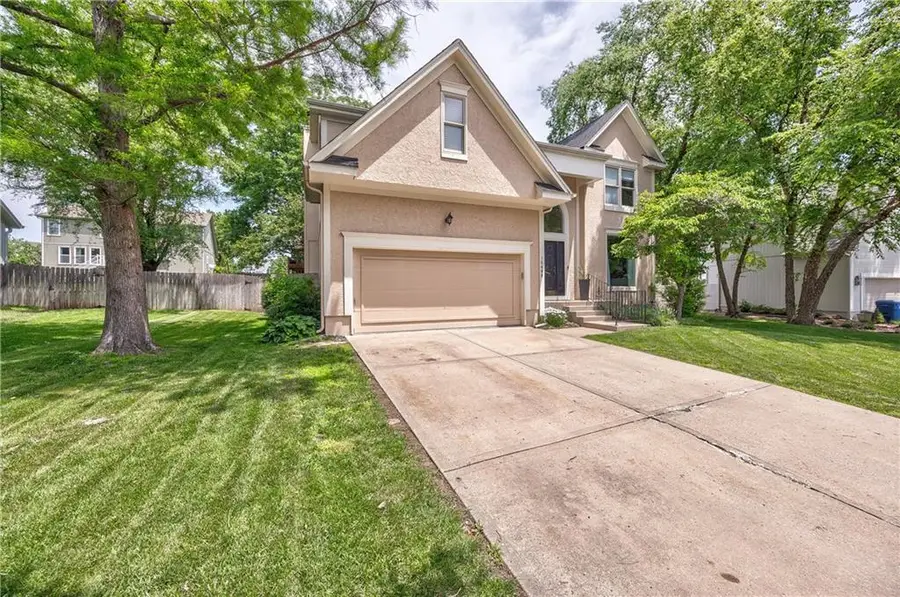 15409 Reeds Street, Overland Park, KS 66223 - #2