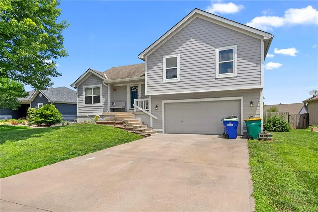 920 Pumpkin Ridge Street, Gardner, KS 66030 - #1