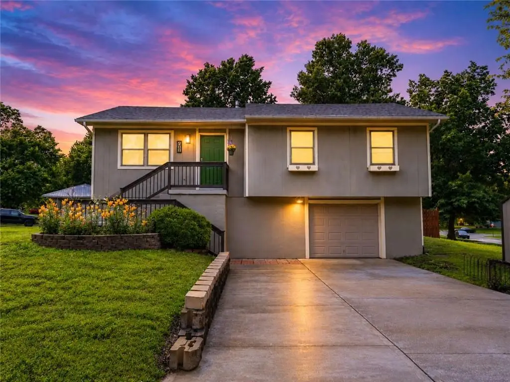 211 SE 51 Road, Warrensburg, MO 64093 - #1