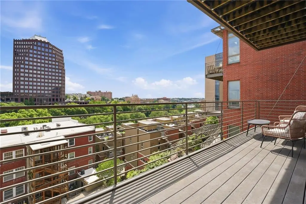 4521 Wornall Road #208, Kansas City, MO 64111 - #1