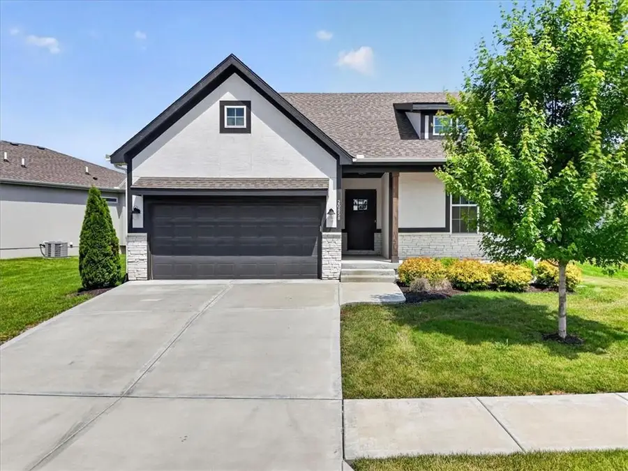 20858 W 190th Place, Spring Hill, KS 66083 - #2