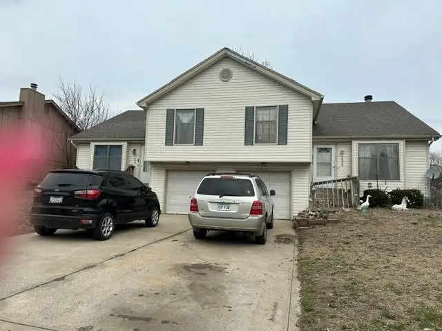 1606 W Spruce Street, Olathe, KS 66061 - #1