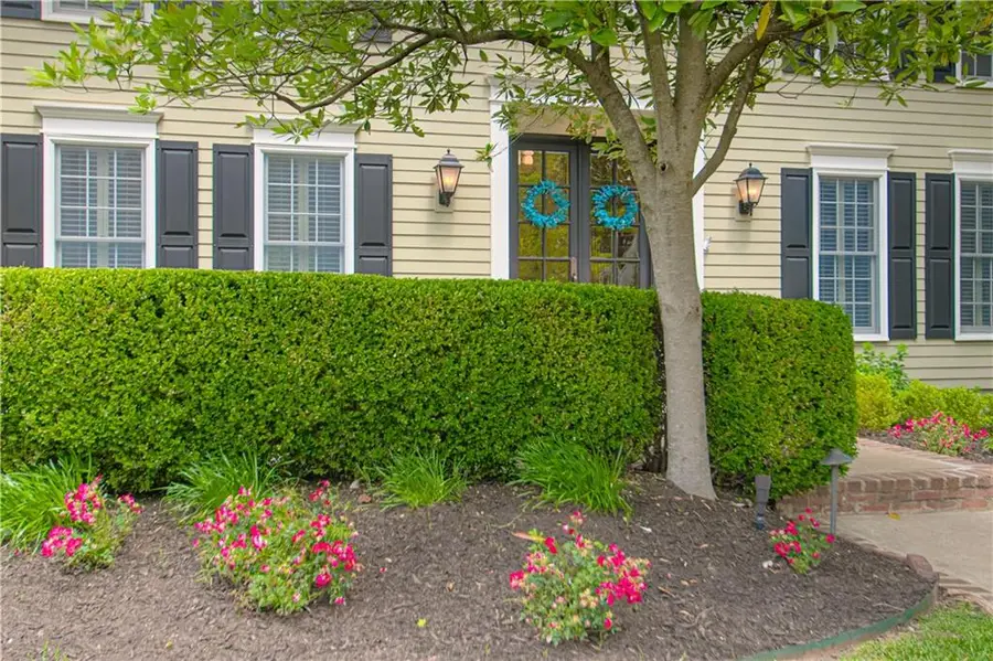 4016 W 124th Street, Leawood, KS 66209 - #2